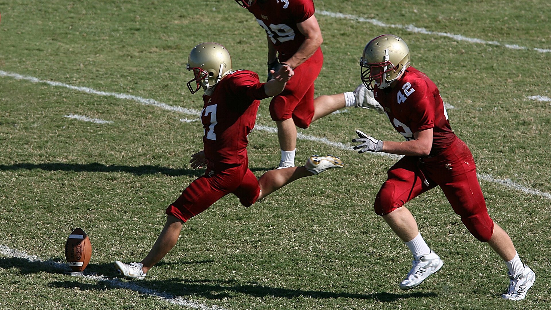 九游jiuyou-里奇·麦考：用血汗和坚持将全黑队的防守推向巅峰，麦奇里湖